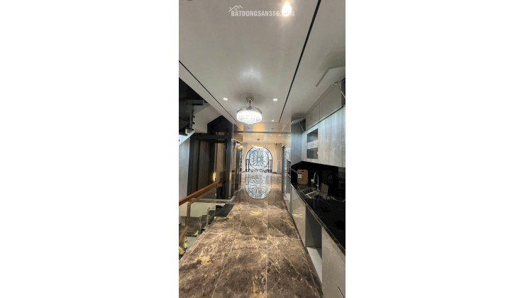 Nhà mặt ngõ tuyến 2 Thiên Lôi, 5 tầng Thang Máy- ngõ 7m gần AEON - giá 8.6 tỉ