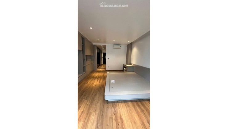 Nhà mặt ngõ tuyến 2 Thiên Lôi, 5 tầng Thang Máy- ngõ 7m gần AEON - giá 8.6 tỉ