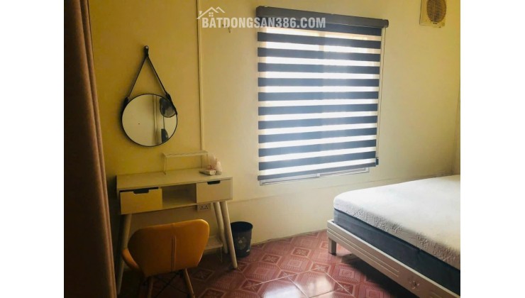 CHO THUÊ NHÀ 3 TẦNG - VỊ TRÍ ĐẸP  - TIỀM NĂNG TẠI CẦU GIẤY