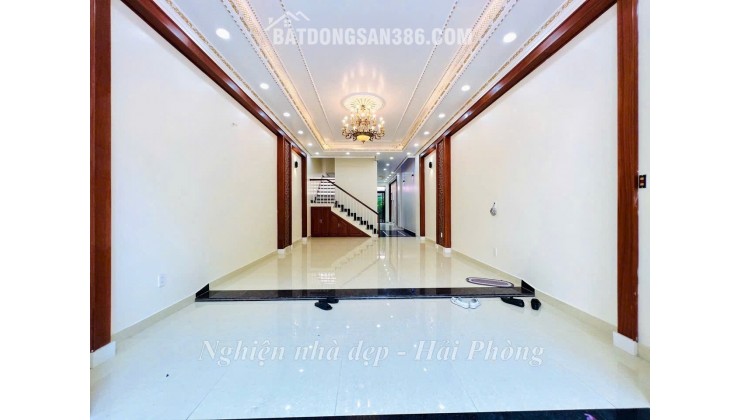 Bán nhà phân lô Quán Nam, 90m 5 tầng, Thang Máy - Giá 10.9 tỉ, tuyến 2 cực đẹp