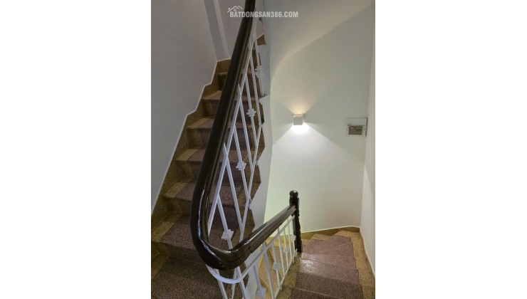 BÁN NHÀ XÃ ĐÀN 5 TẦNG 22M GẦN Ô TÔ GIÁ HƠN 7 TỶ, CÁCH VÀI BƯỚC CHÂN LÀ RA PHỐ