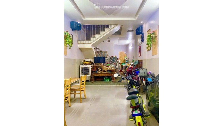  BÁN NHÀ 52m² - 3 TẦNG - BTCT – HẺM Ô TÔ - LINH ĐÔNG THỦ ĐỨC