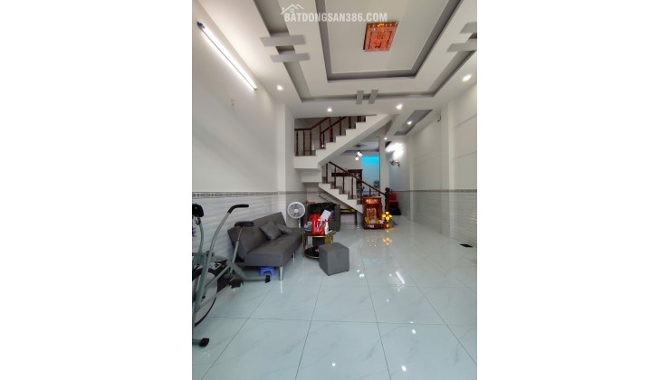 Bán nhà hẻm xe hơi Lê Văn Khương, Quận 12 – Cách mặt tiền chỉ 50m