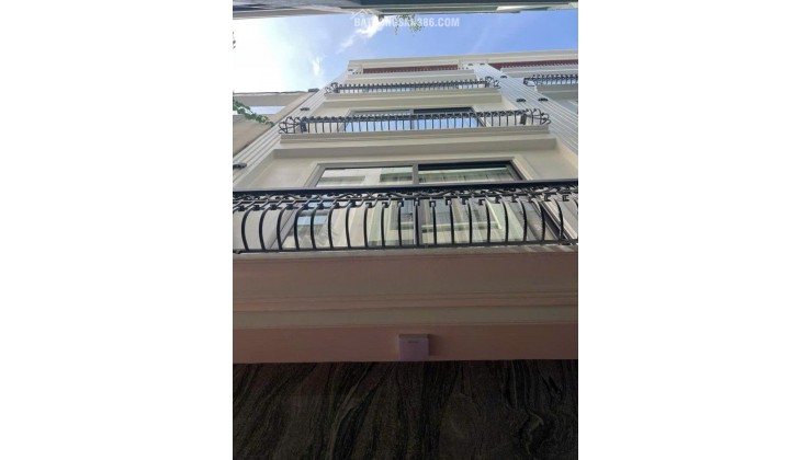 Bán nhà Cổ Linh 40m 6 tầng thang máy MT4.5m ô tô hơn 11 tỷ