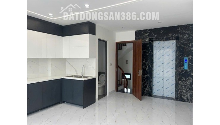 Bán nhà Cổ Linh 40m 6 tầng thang máy MT4.5m ô tô hơn 11 tỷ