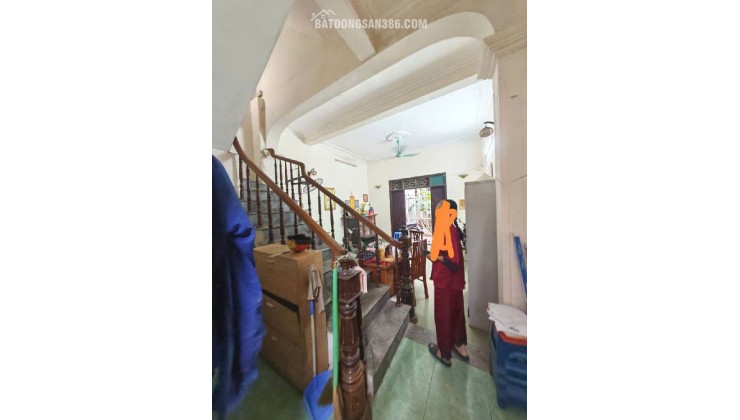 Bán Nhà 3 Tầng 61M2 Liên Mạc Từ Liêm Mặt Tiền 5M Giá Nhỉnh 6 Tỷ, Gần Ô Tô, Sổ Đẹp, Nở Hậu