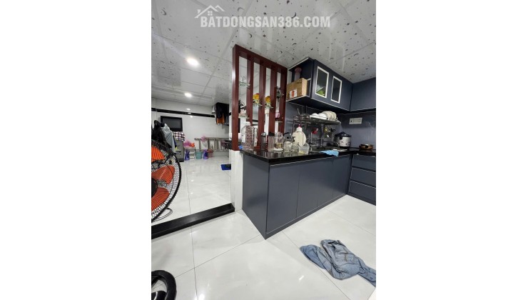 Nhà đẹp HXH vuông vức, 4x13m đường Nguyễn Hữu Tiến, cách nhà ga T3 chỉ 1km