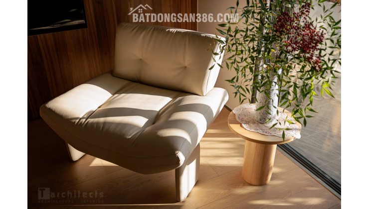 Bán nhà Ngọc Trì  46m 6 tầng thang máy MT4.1m lô góc ô tô hơn 9 tỷ