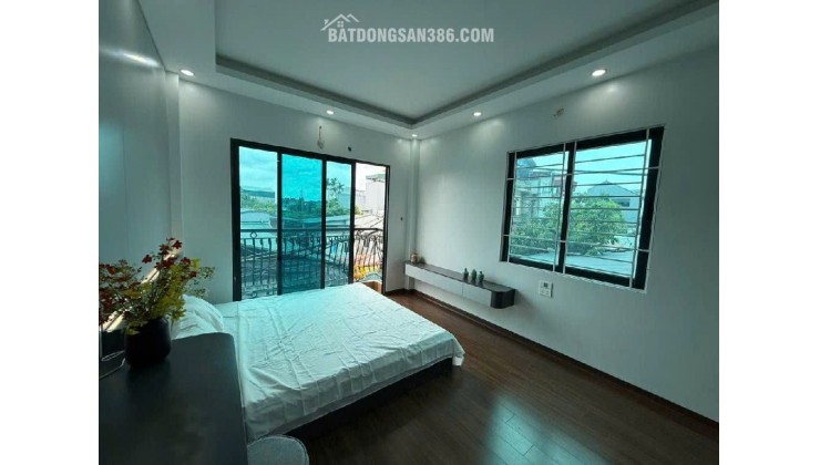 LÔ Góc- Kinh DOANH, Ô Tô Tránh Thượng CÁT, Nhà 5 Tầng THANG MÁY Diện Tích 42 M2 Giá Nhỉnh 7 Tỷ.