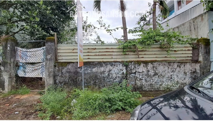 KHUÊ TRUNG- CẨM LỆ- 247M ĐẤT- NGANG 11M- 2 MẶT TIỀN  TRƯỚC SAU- GẦN  NGUYỄN HỮU THỌ - XÔ VIẾT NGHỆ TĨNH.