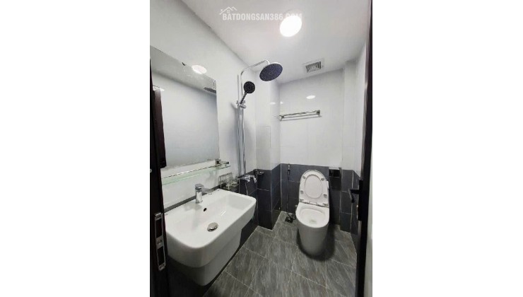 NHÀ MẶT PHỐ TRẦN CUNG 45M2  GIÁ 12,3 TỶ, KINH DOANH Ô TÔ TRÁNH.