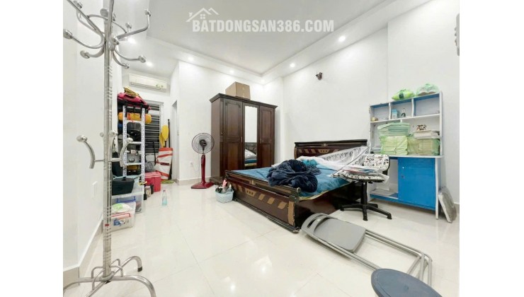 Nhà lô 22 Lê Hồng Phong, mặt đường 22m siêu to, 60m 4 tầng, Giá 9.1 tỉ