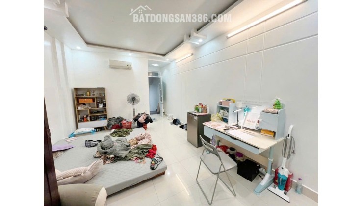 Nhà lô 22 Lê Hồng Phong, mặt đường 22m siêu to, 60m 4 tầng, Giá 9.1 tỉ