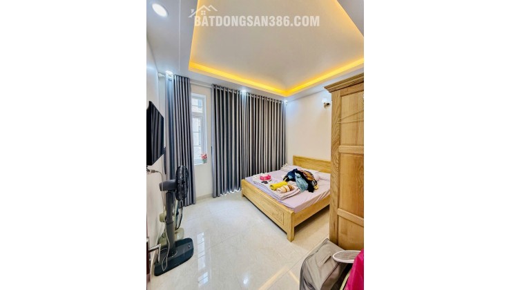 NHÀ MỚI 5 TẦNG FULL NỘI THẤT - GIÁP LÊ TRỌNG TẤN 4Mx14M - HẺM 6M.