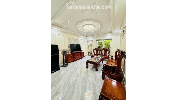 NHÀ MỚI 5 TẦNG FULL NỘI THẤT - GIÁP LÊ TRỌNG TẤN 4Mx14M - HẺM 6M.