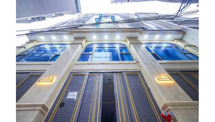 TỔNG 17 PHÒNG 7 TẦNG THANG MÁY DÒNG TIỀN 900 TRIỆU/NĂM PHẠM VĂN ĐỒNG GIÁ 22 TỶ