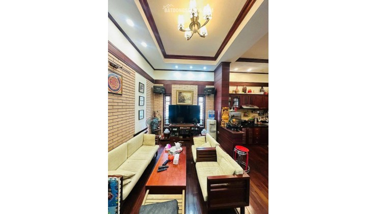 BÁN NHÀ NGUYỄN TRÃI, THANH XUÂN, HÀ NỘI. Mặt tiền 6m.