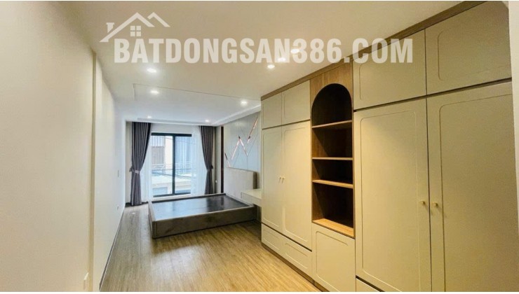 Bán nhà Cổ Linh 45m 7 tầng thang máy phân lô ô tô tránh hơn 16 tỷ