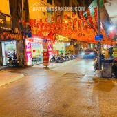 BÁN NHÀ TẠI PHỐ NGỌC LÂM - PHỐ VIP - MẶT NGÕ Ô TÔ TRÁNH - KINH DOANH ĐỈNH - VỈA HÈ RỘNG 2 BÊN - XUNG QUANH TIỆN ÍCH BẠT NGÀN