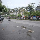 BÁN NHÀ PHỐ NGỌC LÂM LONG BIÊN - 11 TỶ - 42M2 -  5 TẦNG - Ô TÔ - KINH DOANH FULL NỘI THẤT