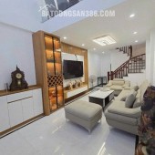 Bán nhà Thạch Bàn, gần AEON, 53m2, không gian sống yên bình, 5.95 tỷ