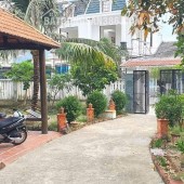 Nhà Vườn Góc Hai Mặt Tiền Đường Tại Nha Trang