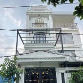 Nhà phân lô 193 Văn Cao - Thư Trung , 90m 4 tầng, giá 8.3 tỉ