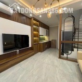 Bán nhà Ngọc Thụy 32m 5 tầng MT4.5m ô tô thông hơn 9 tỷ