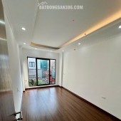 BÁN NHÀ PHÚC LỢI LONG BIÊN DT 40M2 Ô TÔ GẦN TRẺ CON ĐI BỘ 2 BƯỚC ĐẾN TRƯỜNG KHU AN NINH ĐẢM BẢO