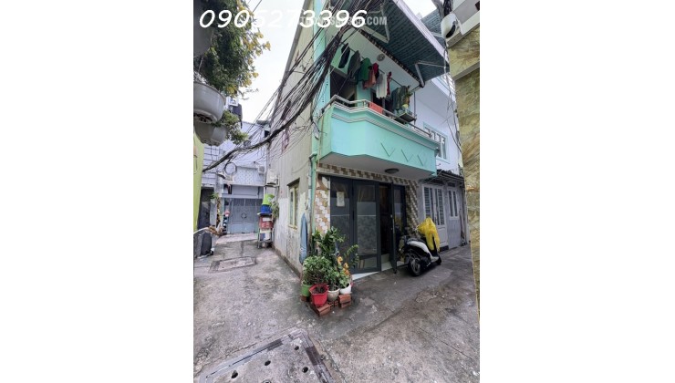 NHÀ LÔ GÓC QUAN TRUNG NGAY THỐNG NHẤT  - VỊ TRÍ ĐẸP - 2.65 TỶ