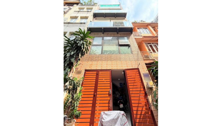 NHÀ HXH 10m_5 tầng(4.5X13.5)Nội Thất Xịn Vào Ở Ngay Bàn Cờ-Nguyễn Đình Chiều 12Ty4 TL