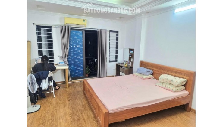 Bán nhà Hồ Tùng Mậu – trung tâm, ngõ rộng thoáng, ở ngay, 7 phòng cho thuê – giá hơn 7 tỷ