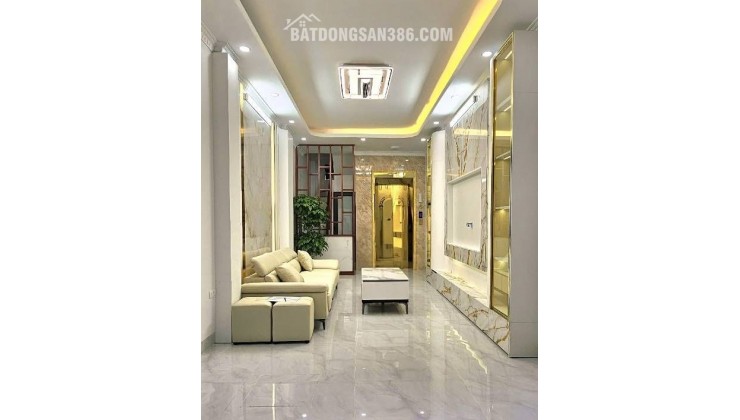 Bán nhà Hoàng Văn Thái, Phân lô, gần phố, nở hậu, 5T thang máy, 36m2, 10.8 tỷ