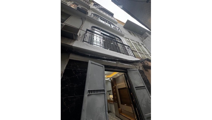 Bán nhà Bùi Xương Trạch, Thanh Xuân, gần phố, nở hậu, 34m2, 7.99 tỷ