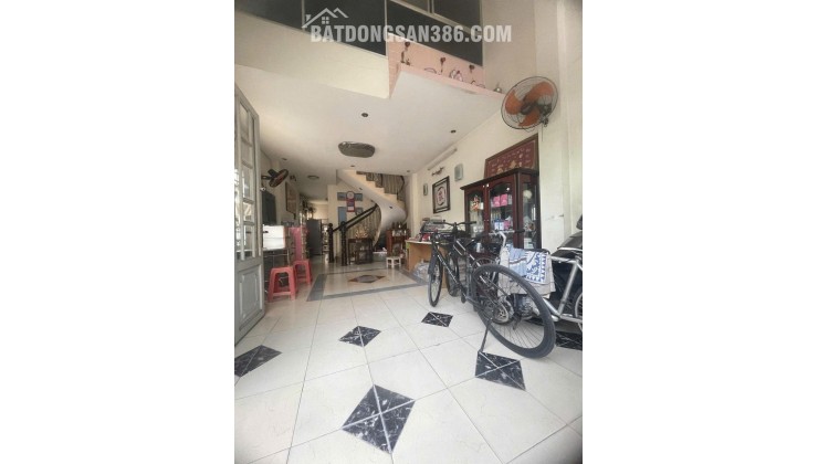 LÔ GÓC 2 MẶT TIỀN 5 Tầng 5Pn (4x18) Lạc Long Quân Quận11 CHỈ 11 TỶ NHỈNH Vào ở ngay.