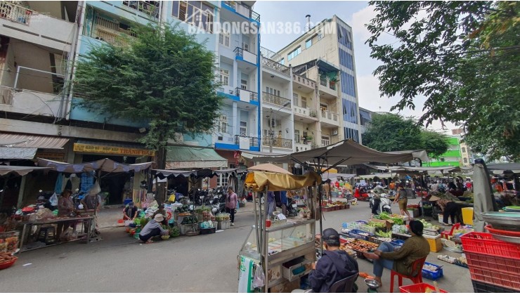 Mặt Tiền Ngay Chợ HÒA Bình Quận 5- 83m Vuông Vức 3 Tầng 4 Pn Chỉ 28 Tỷ TL