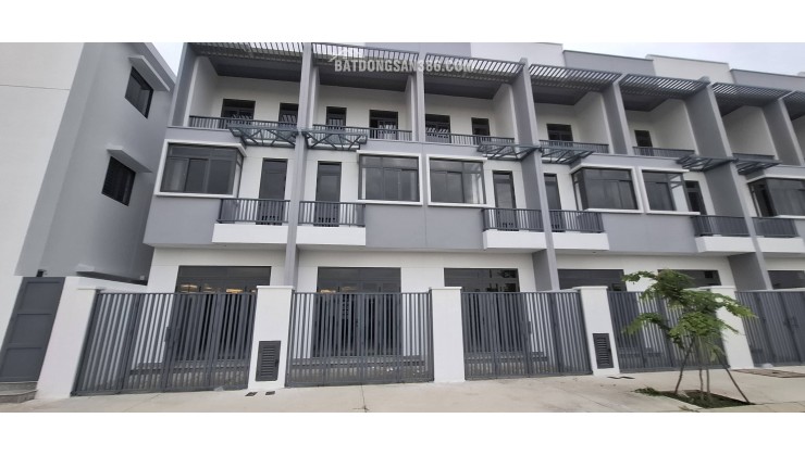 Đừng thuê nhà nữa - 439 triệu sở hữu nhà phố ngay hôm nay