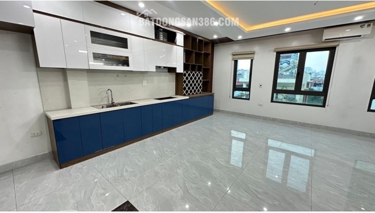 Bán nhà Vũ Tông Phan, Thanh Xuân, Gara Ô tô, Kinh doanh, Thang máy, 48m2, 17.5 tỷ