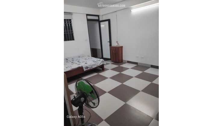 Cho thuê phòng ngõ 99 Trung Kính giá 4.5tr