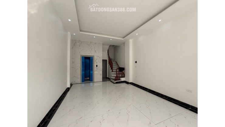 Bán nhà Ngọc Hồi, Hoàng Mai, Gara ô tô, Thang máy, 50m2, 18.1 tỷ(CTL)