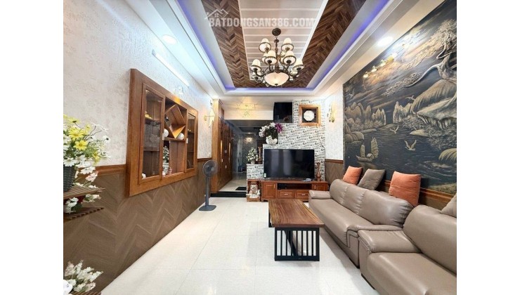 Bán nhà Quang Trung GV - PHÂN LÔ LIỀN KỀ sát MẶT TIỀN QUANG TRUNG - xe tải tránh xe hơi - FULL NỘI THẤT