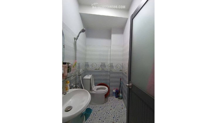 NHÀ ĐẸP 2 TẦNG Ở NGAY - HÀNG HIẾM NGAY NGÃ TƯ BÌNH THÁI THỦ ĐỨC. CHỈ 3.65 TỶ