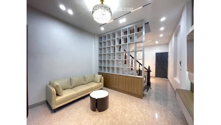 Bán nhà Kim Giang, Thanh Trì, 15m ra phố, 2 thoáng trước sau, 34m2, 8.6tỷ(CTL)