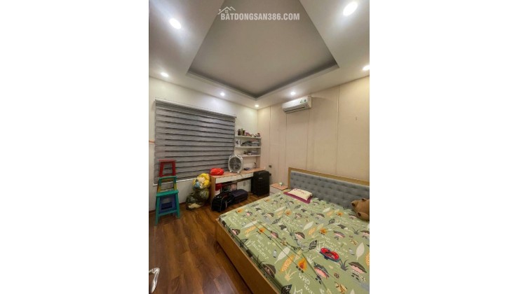 Bán nhà Nguyễn Cảnh Dị, Hoàng Mai, Gara Ô tô, Vỉa hè Kinh Doanh, 6T TM, 53m2, 22.5 tỷ