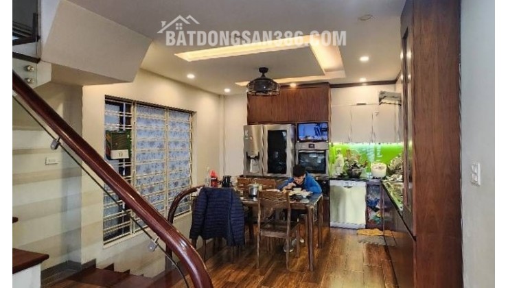 Bán nhà Lê Trọng Tấn, Thanh Xuân, Gara ô tô, ô tô tránh, Kinh doanh, 40m2, 14.4 tỷ