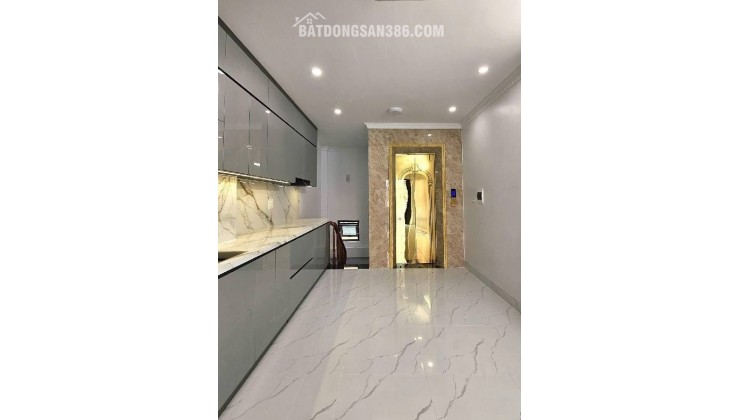 Bán nhà Hoàng Văn Thái, Phân lô, gần phố, nở hậu, 5T thang máy, 36m2, 10.8 tỷ