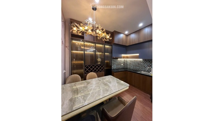 Bán nhà Bùi Xương Trạch, Thanh Xuân, gần phố, nở hậu, 34m2, 7.99 tỷ