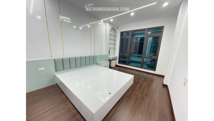 CHÍNH CHỦ TRUNG TÂM THANH XUÂN, MỚI XÂY SIÊU ĐẸP THOÁNG SÁNG, 33M2 GIÁ 8.7 TỶ