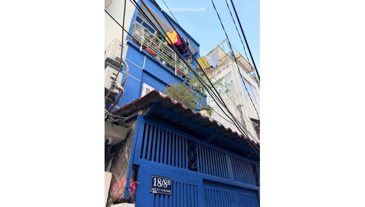 18/8B nhieu tứ phường 7 phú nhuận 3 lầu 4.8 tỉ