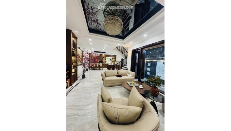 Bán nhà Huy Du 5 tầng, gần ga tàu điện Metro, cạnh Vinhomes Gardenia, ô tô đỗ cửa, 12 tỷ